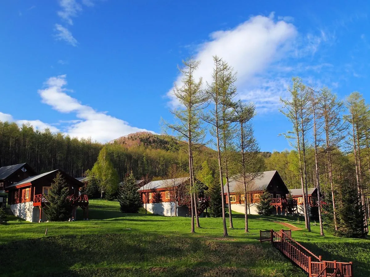 Ryokan Log Hotel Larch Lake Kanayama Minamifurano